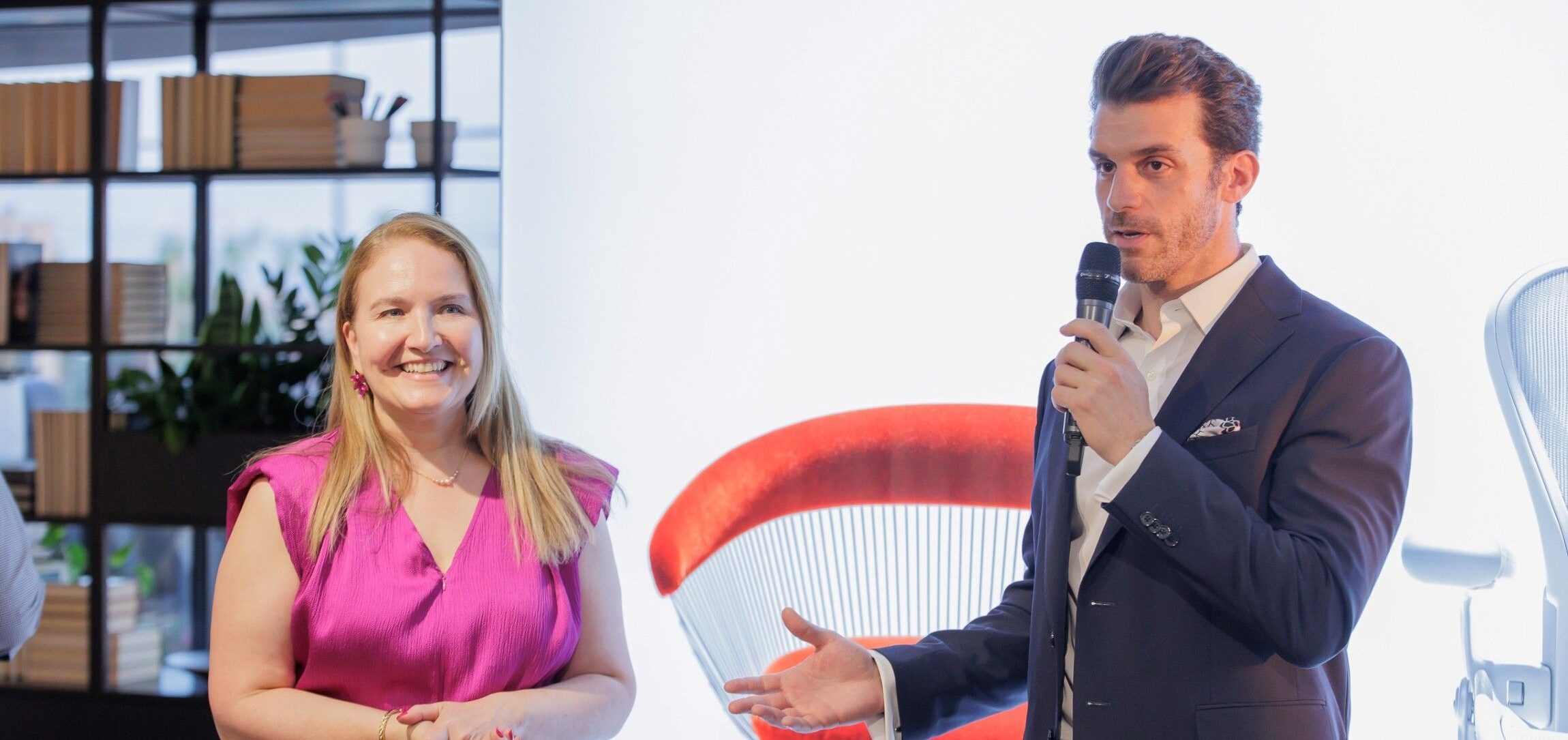 Άβαξ: Το νέο showroom στον Άλιμο, προσφέρει ένα portfolio προϊόντων με την MillerKnoll