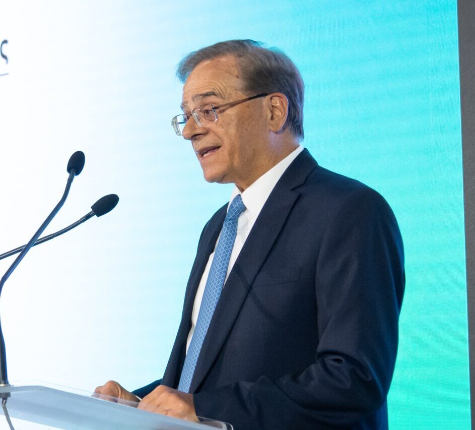 Γκίκας Χαρδούβελης: Επεκτείνονται ξανά στο εξωτερικό οι τράπεζες