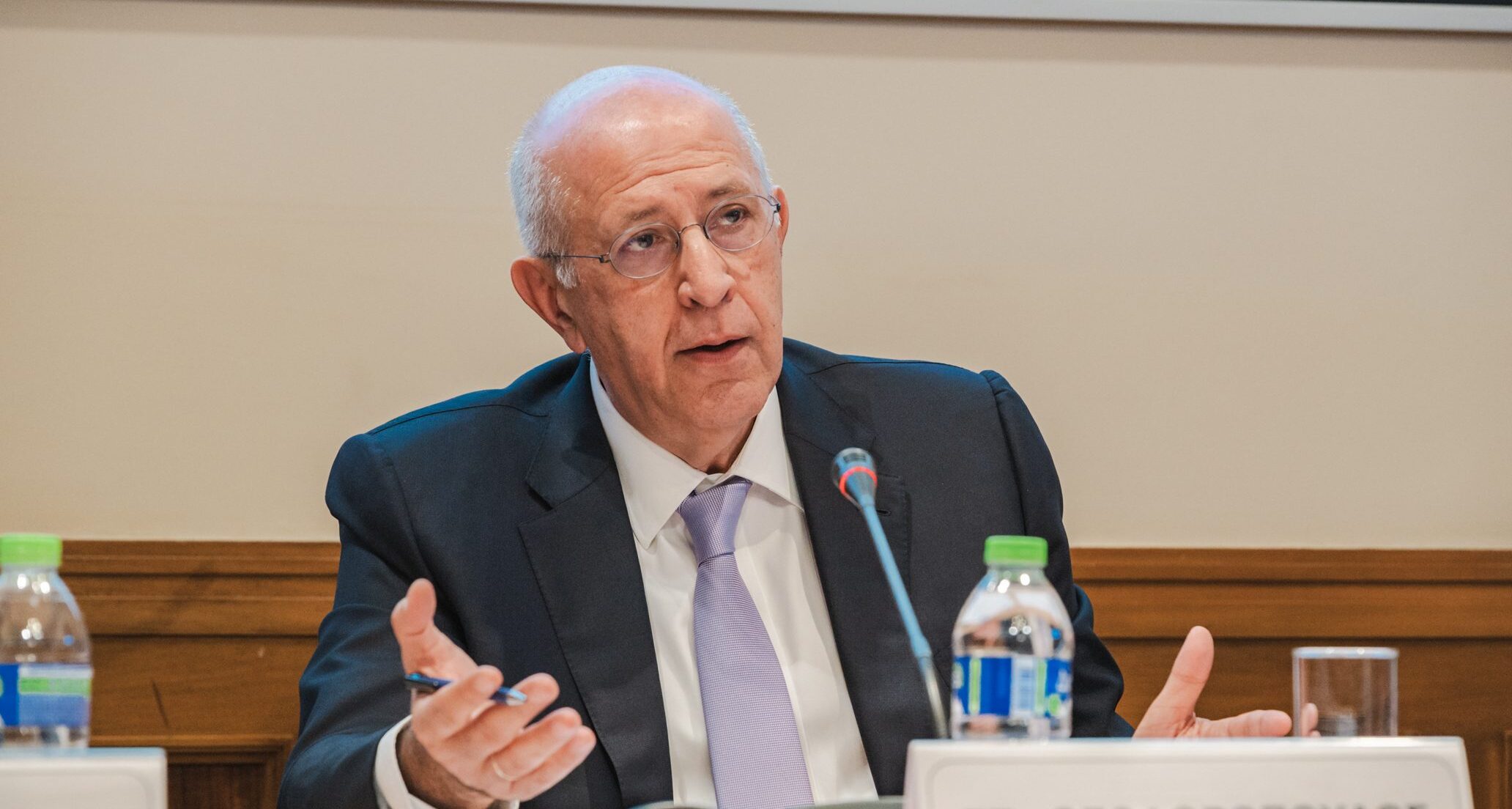 Υπεγράφη η πρώτη συλλογική σύμβαση εργασίας στη βιομηχανία μετάλλου με τον ΣΕΒ, μετά 13 χρόνια