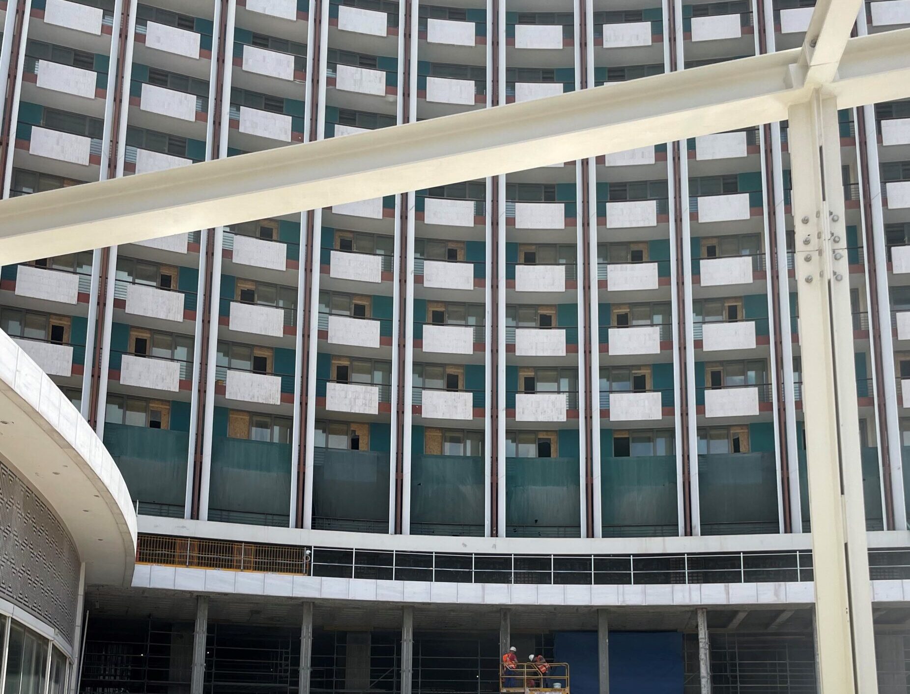 Στην τελική ευθεία το Ilisian, το νέο συγκρότημα, μετά τις ανακατασκευές του εμβληματικού Χίλτον