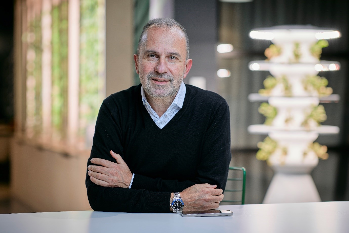 Vodafone: Διασφαλίσει την ευθυγράμμιση κεραιών κινητής, με τη στροφή στο διάστημα