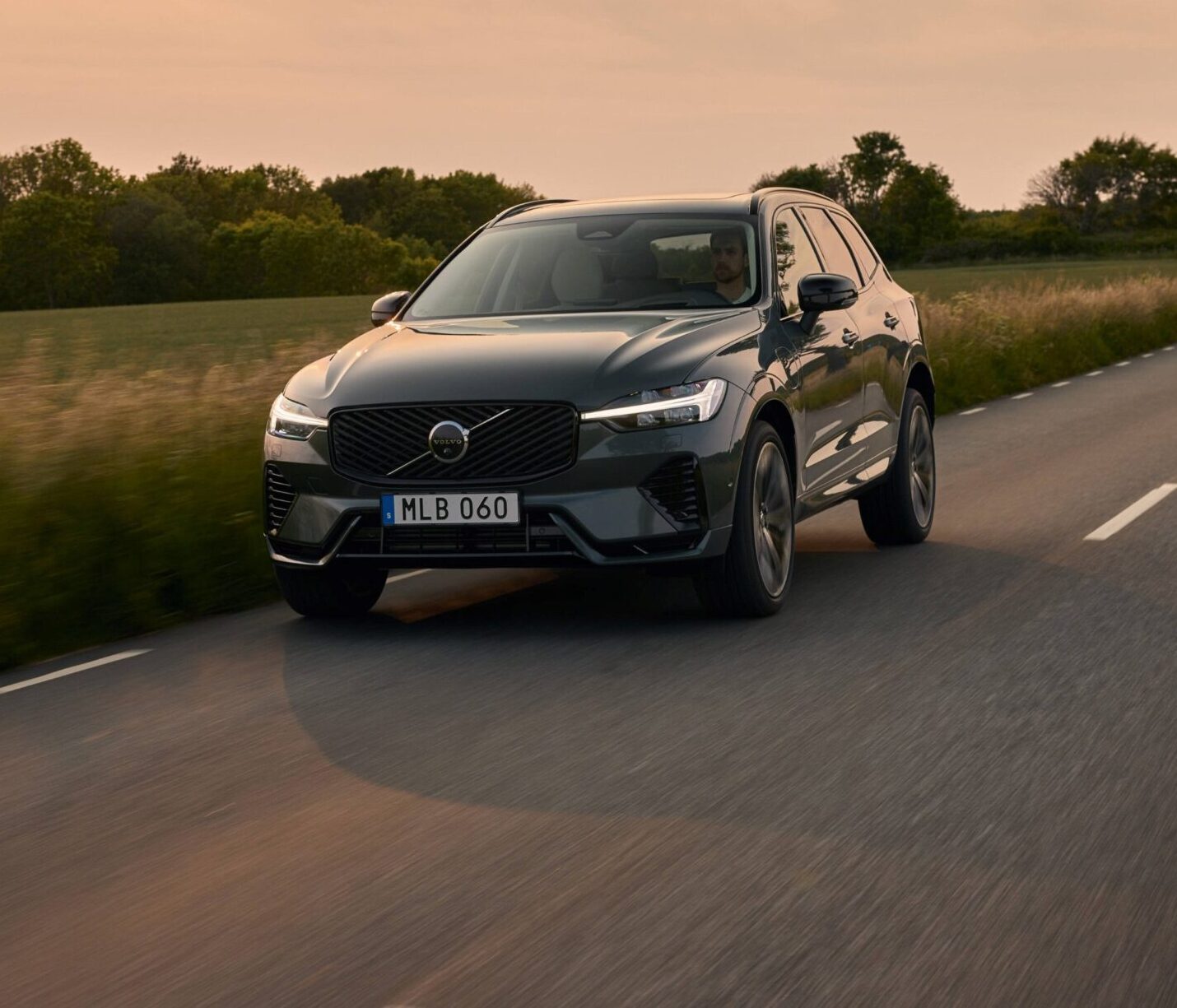 Volvo XC60: Best seller όλων των εποχών, με 2,7 εκατ. πωλήσεις