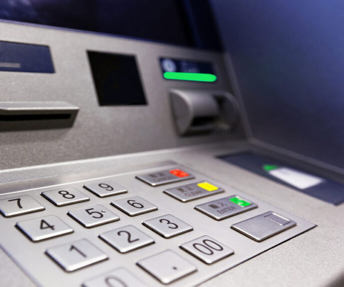 ΑΔΕΔΥ: Για τις ληστρικές χρεώσεις σε ΑΤΜ, ζητά παρέμβαση της κυβέρνησης