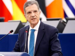 EP-174101C_Plenary_22_Budget