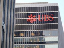 UBS-930-3 17 08 25