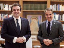 pierrakakis-mitsotakis 16 03 25