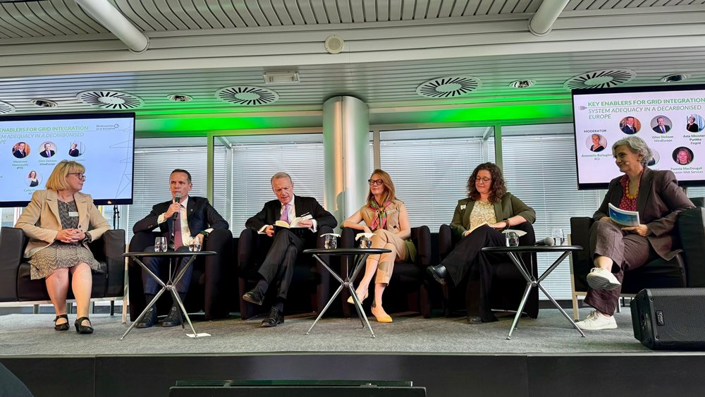 Για έγκαιρη & ασφαλή ενεργειακή μετάβαση, αναγκαία η ευρωπαϊκή συνεργασία, είπε ο Μ. Μανουσάκης