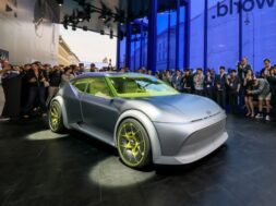 Hyundai Motor Debuts All-Electric Concept THREE 21 09 25