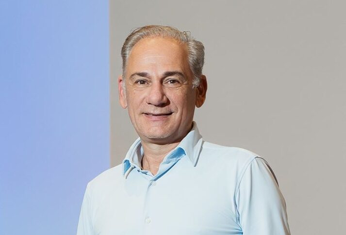 Με επενδύσεις σε αυτοματισμούς, franchise, e-commerce, ο στρατηγικός μετασχηματισμός της ΑΒ