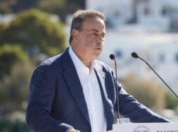 Papastaurou 05 10 25