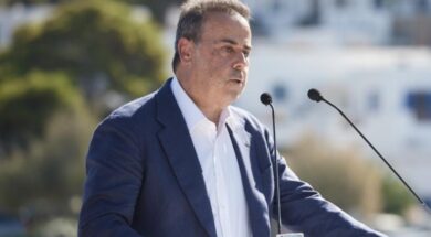 Papastaurou 05 10 25