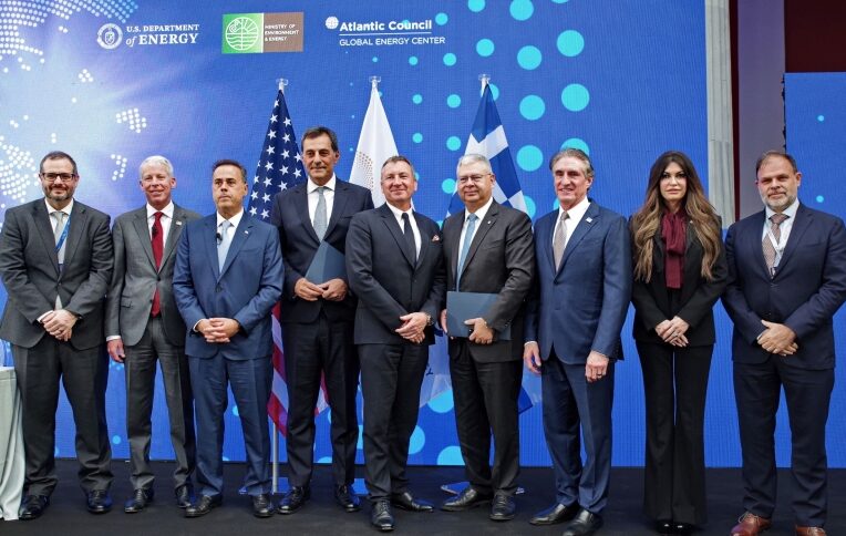 Μπαίνει με 60% η ExxonMobil στην κοινοπραξία Helleniq Energy-Energean, γεώτρηση στο Ιόνιο το 2027