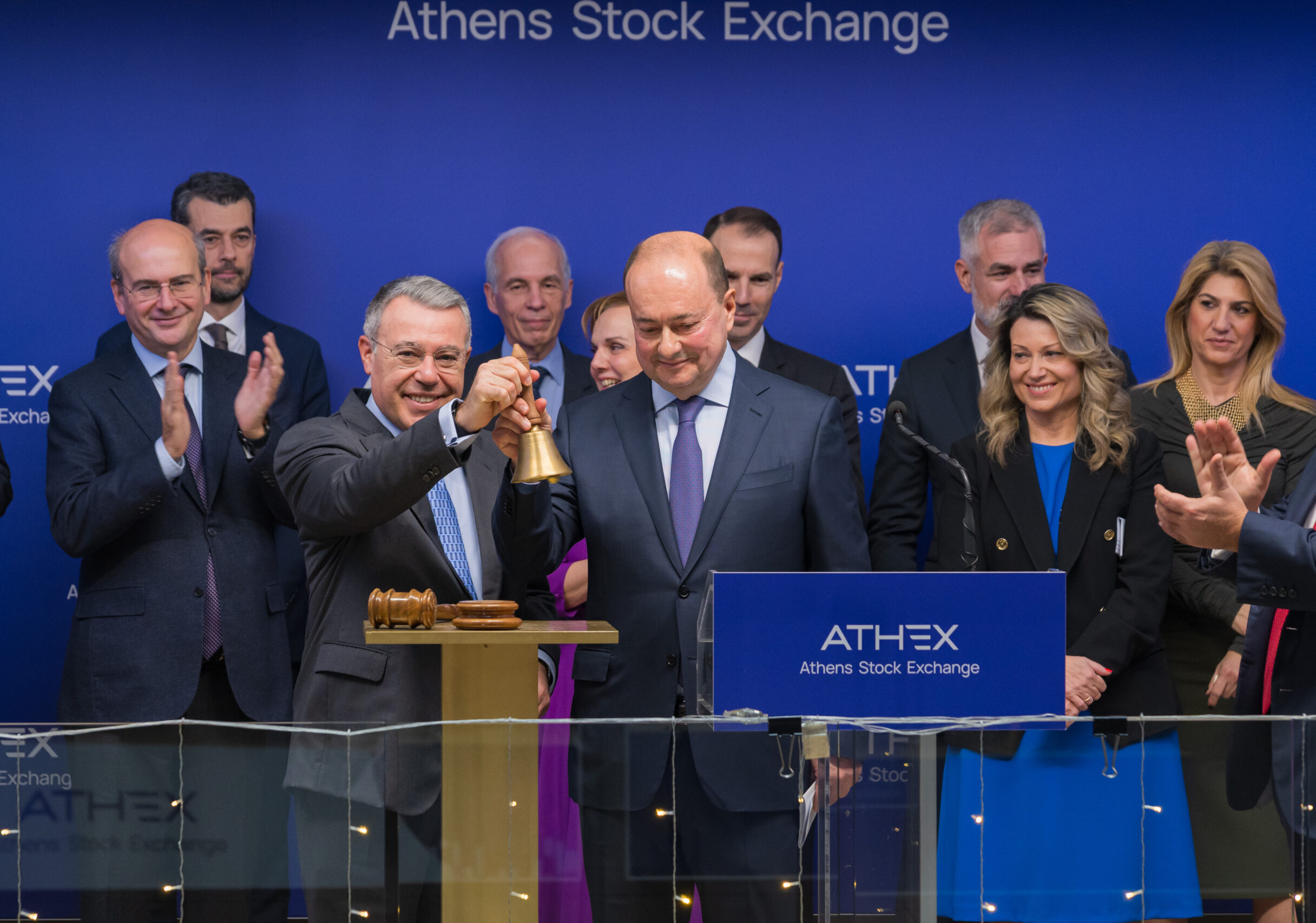 Σταθερό θεσμικό πυλώνα του τραπεζικού συστήματος, η Alpha Bank κλείνοντας 100 χρόνια στο ΧΑ