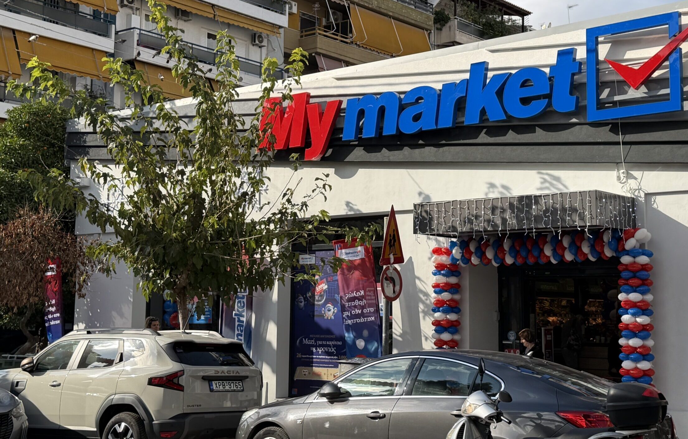 My market: Σε γιορτινό κλίμα, άνοιξε το νέο κατάστημα στη Καλλιθέα