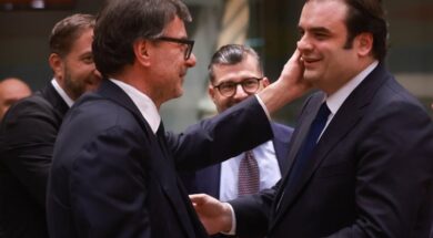 Pierrakakis 2 14 12 25