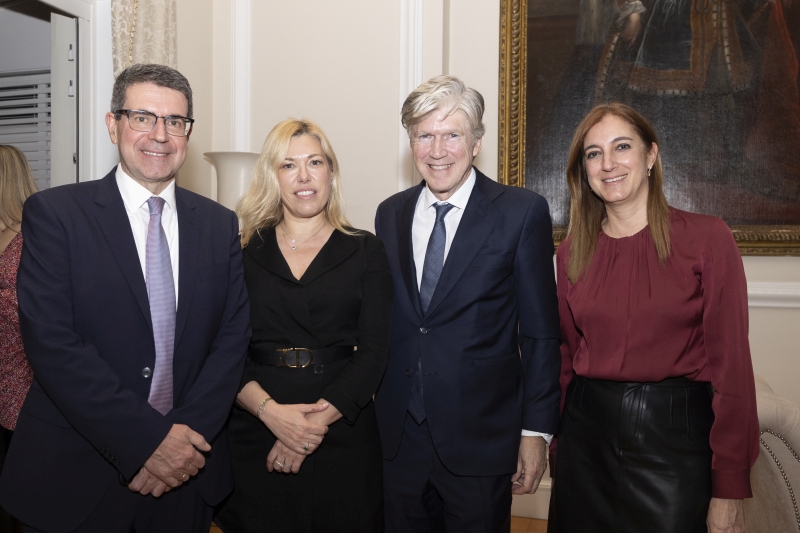 ΕΑΕΕ: Οι προκλήσεις, το κενό προστασίας, στη πρωτοχρονιάτικη πίτα