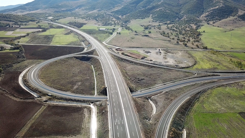 Σε υπερπαραγωγή κερδών και μερισμάτων, εξελίσσεται τα επόμενα χρόνια ο όμιλος ΓΕΚ ΤΕΡΝΑ