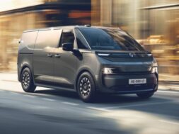 RENAULT TRAFIC E-TECH ELECTRIC (LE1V1)