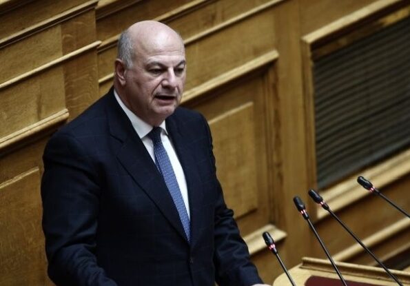 Κ. Τσιάρας: Απάντηση του Επ. Várhelyi, για μη ύπαρξη εγκ. εμβολίου