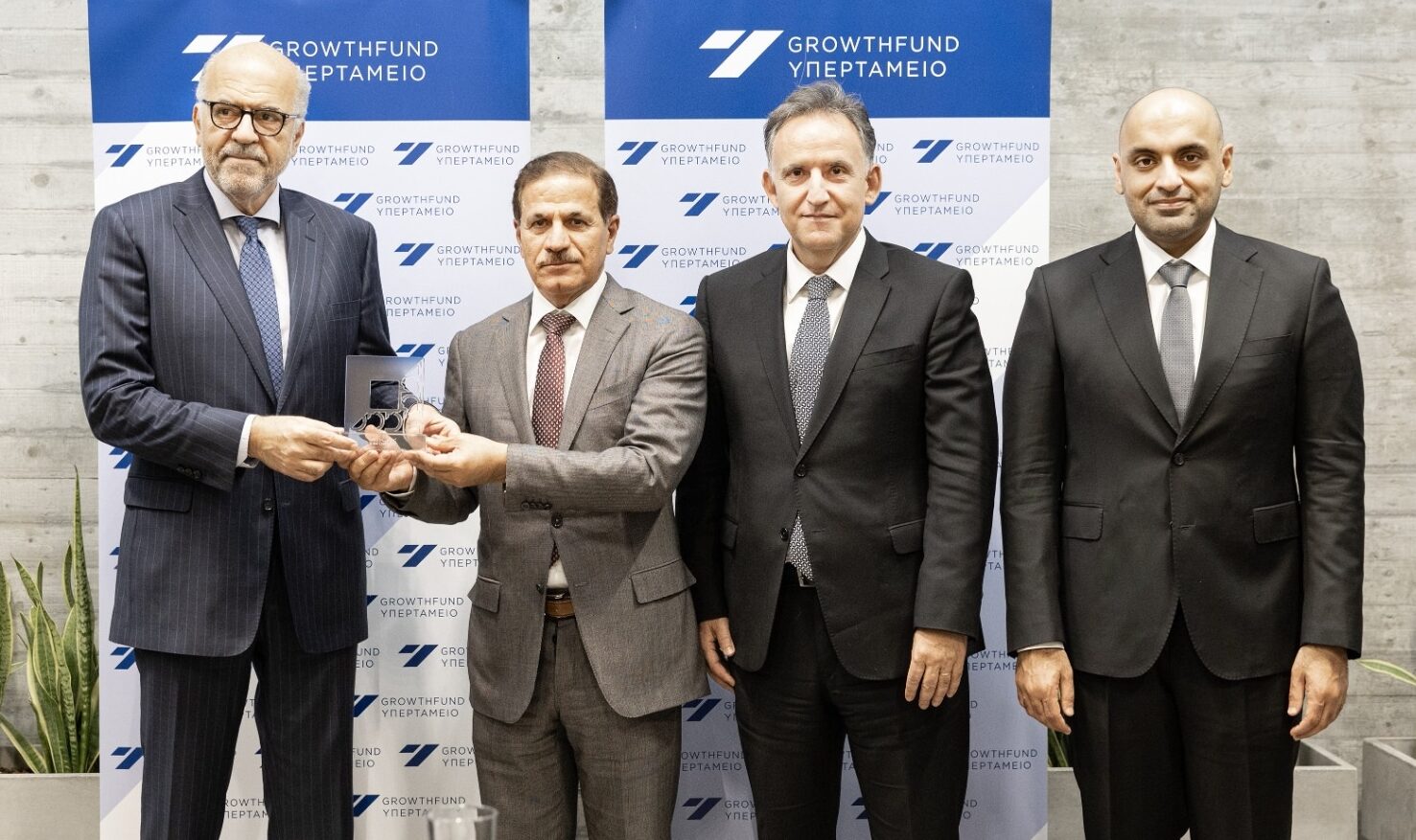 Ελλάδα – Ντουμπάι: Σε στρατηγικό διάλογο με το Dubai Chambers  για επενδύσεις και ανάπτυξη