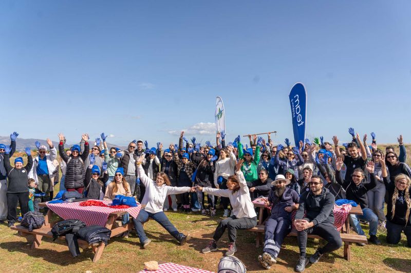 “Team AEGEAN”: Γιόρτασαν την αγάπη… διαφορετικά, με δενδροφύτευση στον Υμηττό