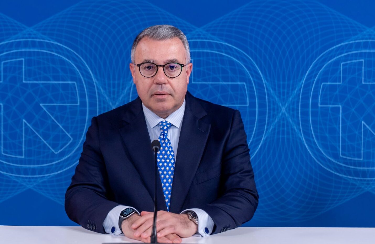 Καθαρά κέρδη 943 εκατ. ευρώ και πρόταση για διανομή του 55% των κερδών, για την Alpha Βank