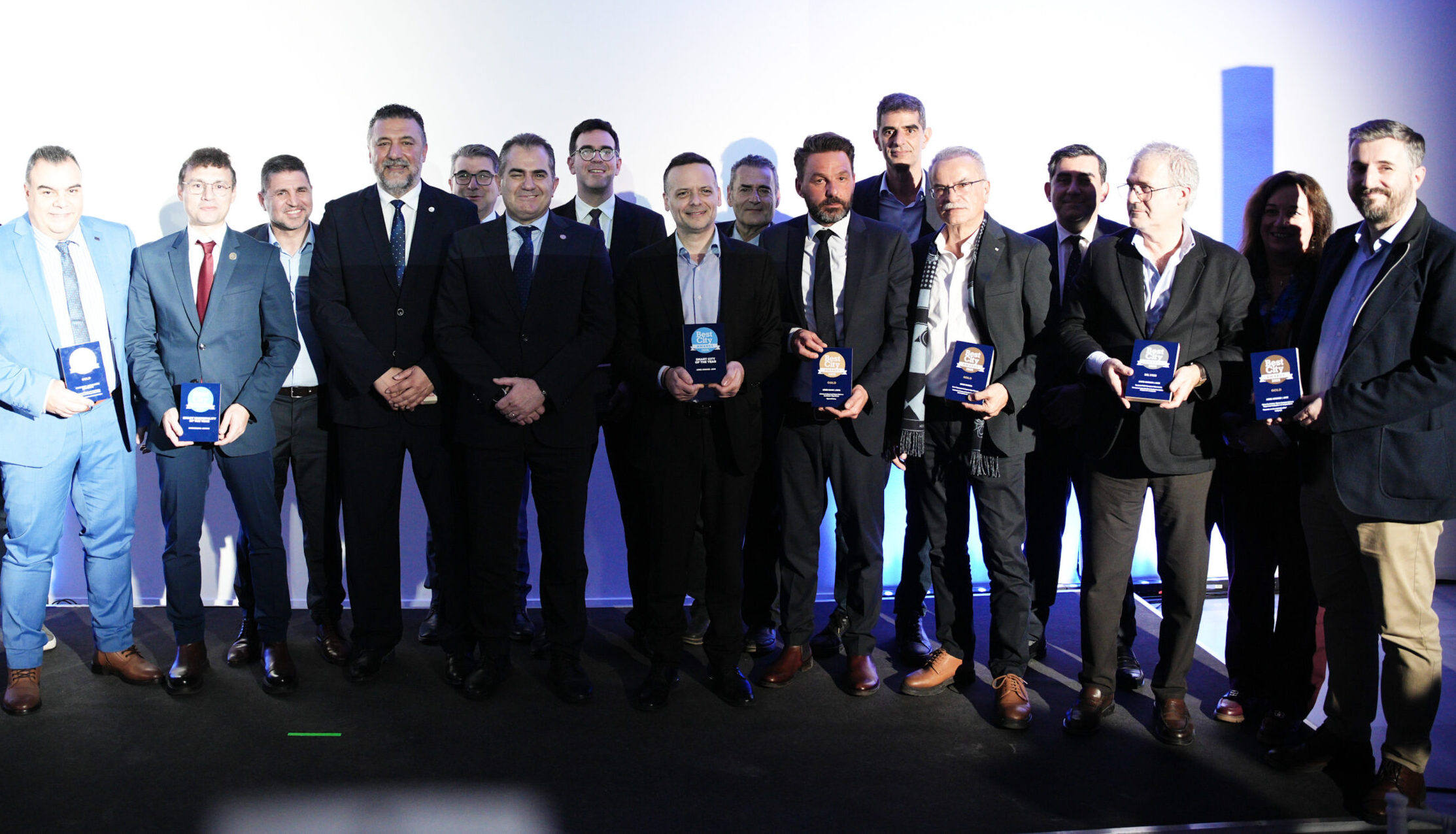 Δήμος Αθηναίων: Βραβεύτηκε στα Best City Awards, συνεχίζοντας με σχέδιο την “έξυπνη πόλη”