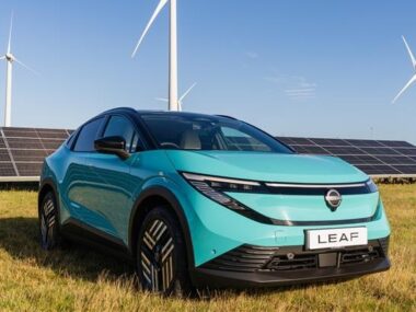 Nissan Leaf 2 15 02 26