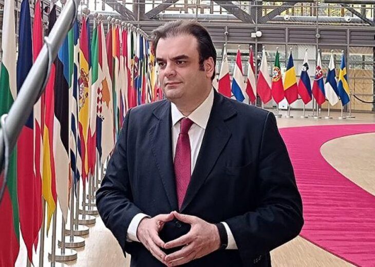 Κ. Πιερρακάκης: Είναι υπαρξιακής σημασίας, ο διεθνής ρόλος ευρώ