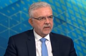 Megalou Pireos 15 03 26