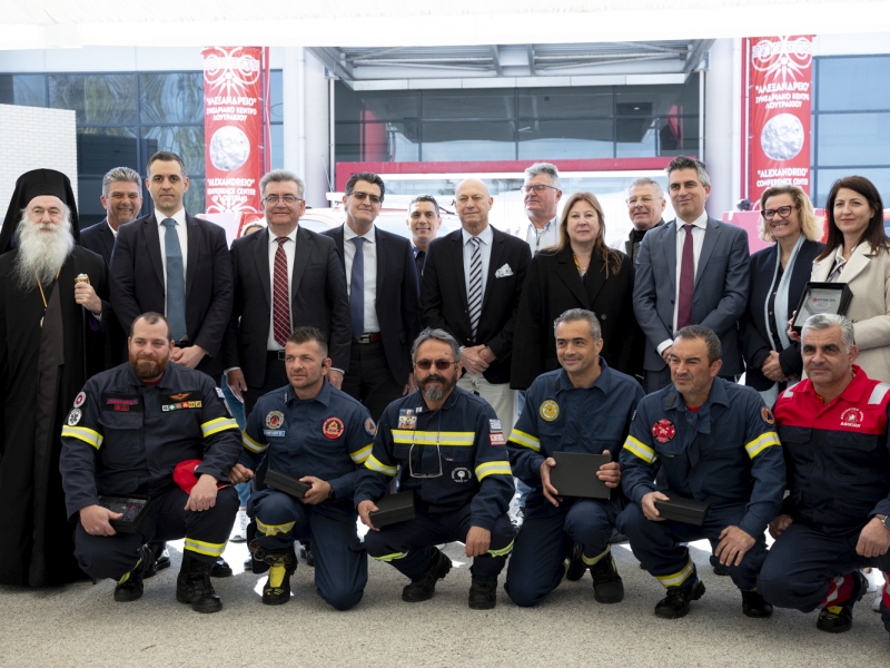 Βαρδινογιάννειο Ίδρυμα & Motor Oil:  Δωρεά 7 πυροσβεστικών οχημάτων στους Δήμους