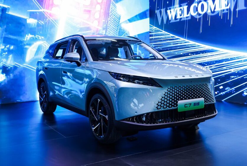 O&J Automotive Ελλάς: Με Κ.Σταυροπούλου, Μ. Γιατρά και Χ. Γιαννάτου