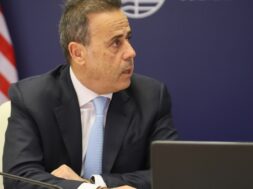 Papastaurou 01 03 26