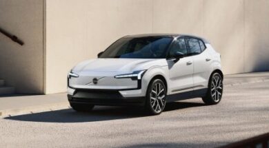 Volvo EX 30 Exterior_3QFront 08 03 26