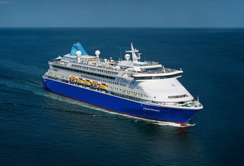 Celestyal Discovery: Το κρουαζιερόπλοιο διέπλευσε τα Στενά