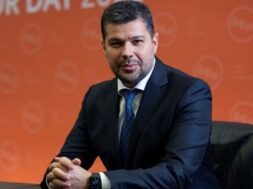 DEI 2 Stassis 01 02 23