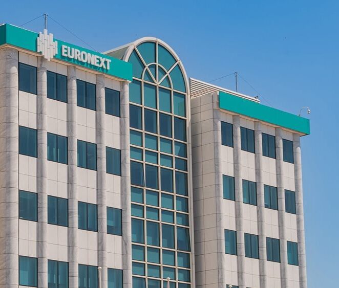 Με ΕΤΕ, Πειραιώς & Alpha, απώλειες 2,14%, στις 2.259 μον. τζίρο στα 237 εκατ.