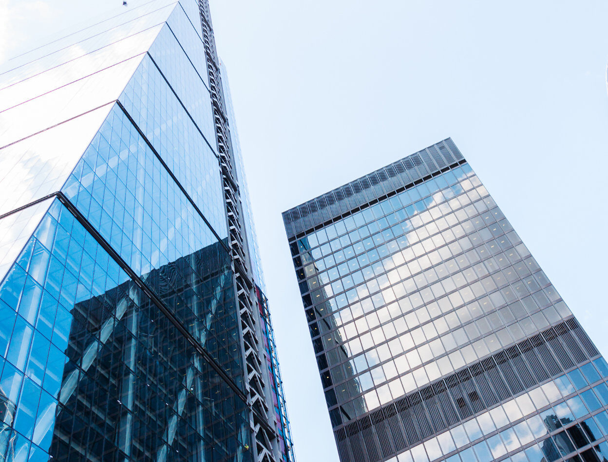 Oxford Economics, η κρίση δεν έχει επιλυθεί