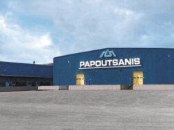 παπουτσάνης