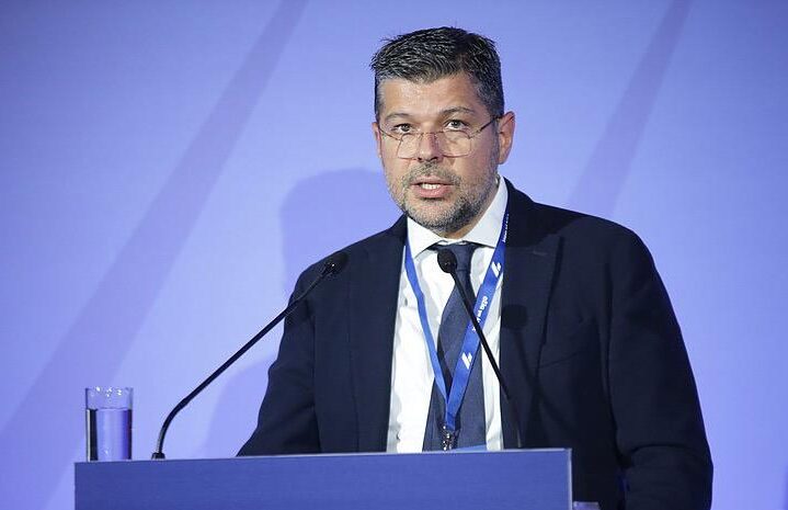 Σε μία από τις μεγαλύτερες και πιο επιτυχημένες συναλλαγές, εξελίσσεται η ΑΜΚ της ΔΕΗ