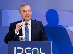 Ideal Lampros Papakonstantinou-15 06 25