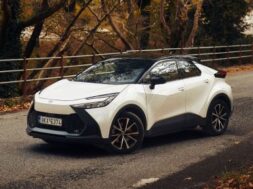 Toyota_Hellas CH-R 17 05 26