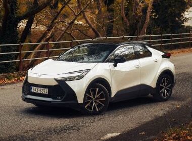 Toyota_Hellas CH-R 17 05 26