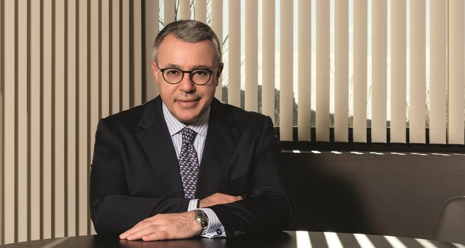 Πέτυχε πάνω από το ήμισυ του ετήσιου στόχου κερδοφορίας, αναβάθμιση της πρόβλεψης, για Alpha Bank