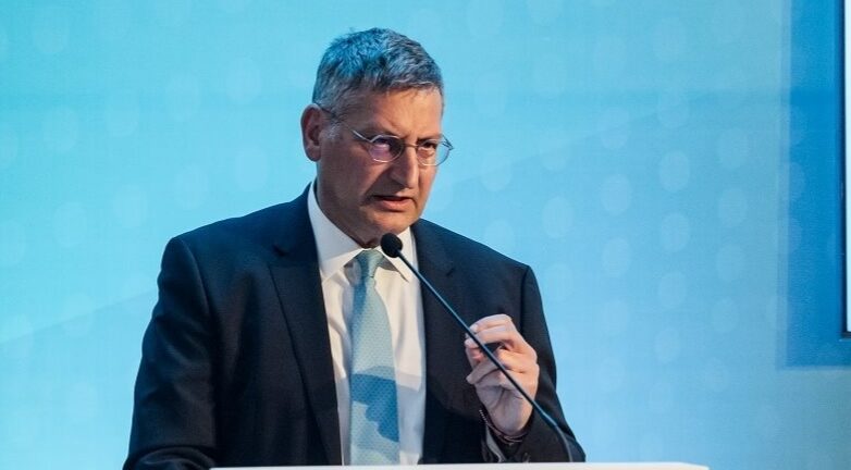 Με κέρδη €661 εκατ. ήτοι σε €1,45 ανά μετοχή, αναβαθμίζει τους στόχους, η Εθνική Τράπεζα