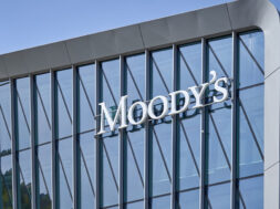 Moodys Analytics 19 07 26