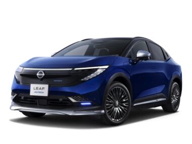 Nissan LEAF AUTECH 11 01 26