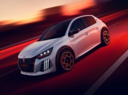 PEUGEOT_E208GTi_2606_26 07 26