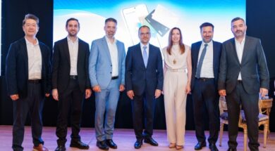 samsung_wallet Kim Liaros Paraskeuopoulos Petrakis Mela Politis Rallis 12 07 26