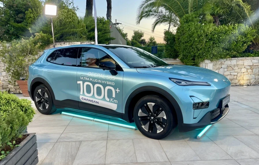Changan Deepal S05: Με τεχνολογία Super Range Extended Hybrid